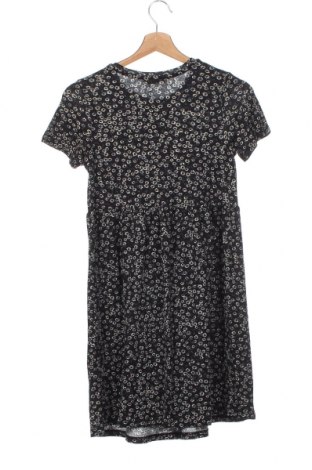 Kleid Pull&Bear, Größe XS, Farbe Mehrfarbig, Preis 15,25 €