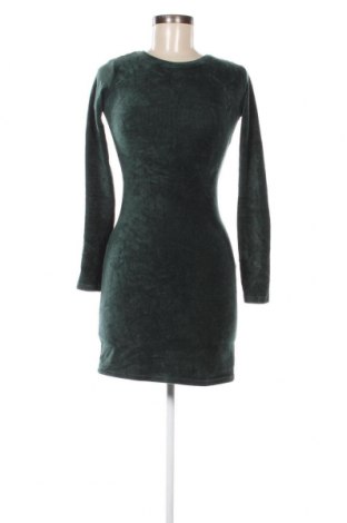 Φόρεμα Pull&Bear, Μέγεθος S, Χρώμα Πράσινο, Τιμή 3,77 €