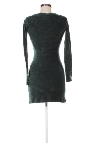 Φόρεμα Pull&Bear, Μέγεθος S, Χρώμα Πράσινο, Τιμή 3,77 €