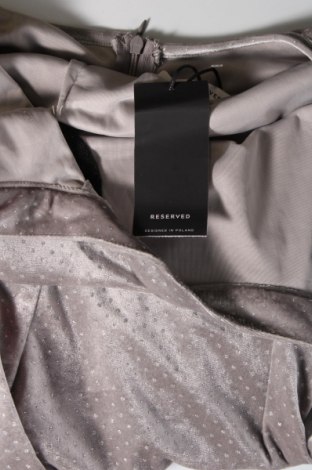 Kleid Reserved, Größe XS, Farbe Grau, Preis € 6,40
