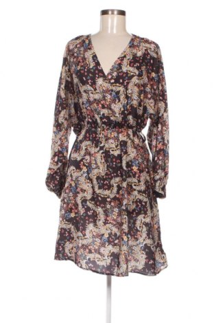 Φόρεμα Rinascimento, Μέγεθος M, Χρώμα Πολύχρωμο, Τιμή 30,43 €