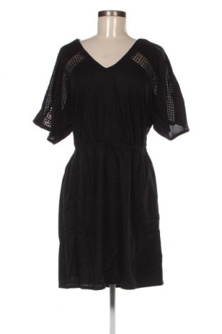 Φόρεμα S.Oliver, Μέγεθος M, Χρώμα Μαύρο, Τιμή 25,05 €