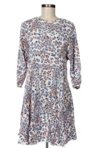 Šaty  SHEIN, Velikost M, Barva Vícebarevné, Cena  185,00 Kč