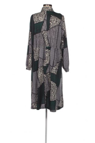 Šaty  SHEIN, Velikost XL, Barva Vícebarevné, Cena  208,00 Kč