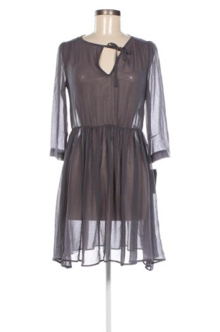 Kleid Sisley, Größe S, Farbe Grau, Preis 130,13 €