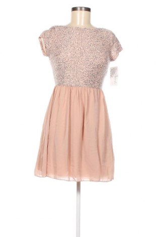 Kleid Speechless, Größe M, Farbe Beige, Preis € 13,36