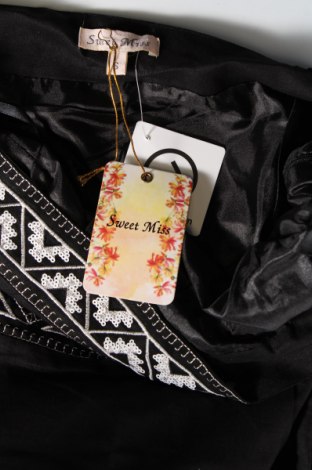 Φόρεμα Sweet Miss, Μέγεθος S, Χρώμα Μαύρο, Τιμή 13,14 €