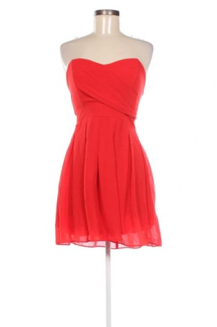Kleid TFNC London, Größe M, Farbe Rot, Preis € 20,04