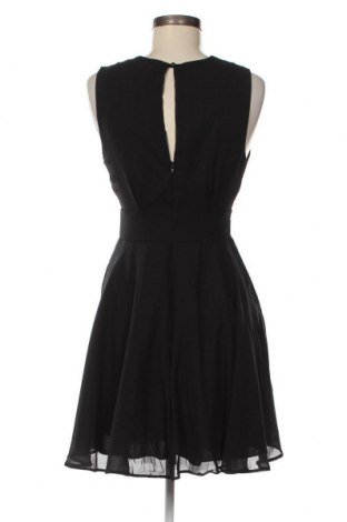 Φόρεμα TFNC London, Μέγεθος M, Χρώμα Μαύρο, Τιμή 30,08 €