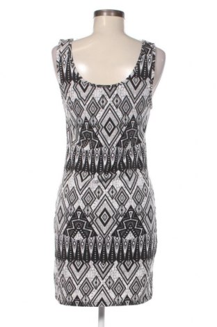 Kleid Terranova, Größe L, Farbe Mehrfarbig, Preis 5,93 €