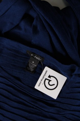 Kleid U-Knit, Größe M, Farbe Blau, Preis 6,68 €