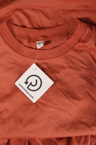 Kleid Uniqlo, Größe M, Farbe Orange, Preis 33,40 €