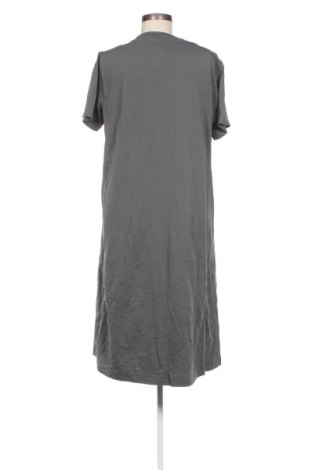 Kleid Uniqlo, Größe XL, Farbe Grün, Preis 18,37 €