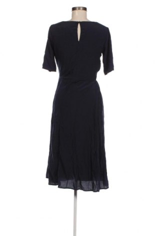 Kleid VILA, Größe S, Farbe Blau, Preis € 7,87