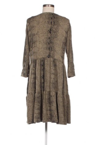 Kleid Vanting, Größe L, Farbe Grün, Preis 10,72 €