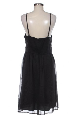 Kleid Vero Moda, Größe L, Farbe Schwarz, Preis 13,36 €