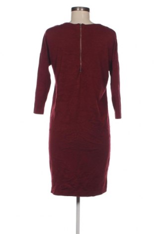 Šaty  Vero Moda, Velikost M, Barva Červená, Cena  125,00 Kč