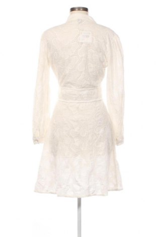 Kleid Y.A.S, Größe M, Farbe Weiß, Preis 32,95 €