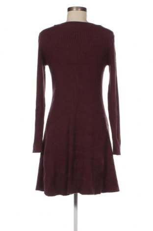 Kleid Yessica, Größe M, Farbe Rot, Preis 8,07 €