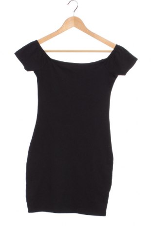 Φόρεμα Yfl Reserved, Μέγεθος XS, Χρώμα Μαύρο, Τιμή 7,01 €