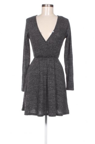 Kleid Zaful, Größe S, Farbe Grau, Preis 5,44 €