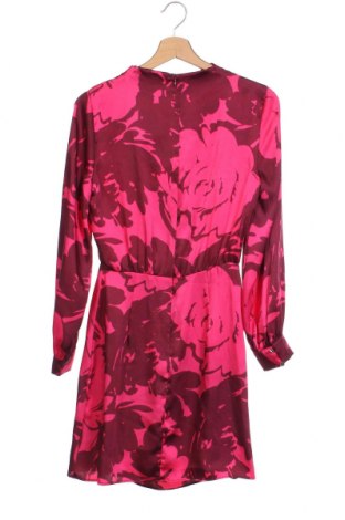 Рокля Zara, Размер XS, Цвят Розов, Цена 27,37 лв.