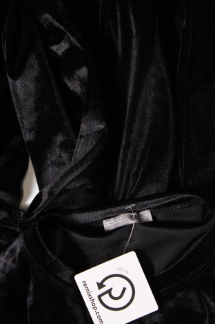 Рокля Zara, Размер M, Цвят Черен, Цена 6,75 лв.