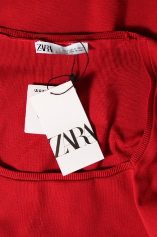 Рокля Zara, Размер S, Цвят Червен, Цена 61,94 лв.
