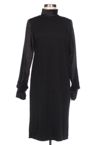 Šaty  Zara, Velikost M, Barva Černá, Cena  217,00 Kč