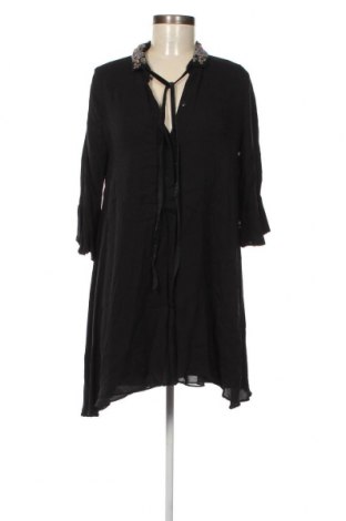 Kleid Zara Trafaluc, Größe M, Farbe Schwarz, Preis 15,90 €