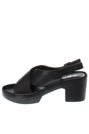 Sandále, Veľkosť 38, Farba Čierna, Cena  19,03 €