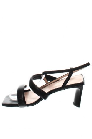 Sandalen, Größe 36, Farbe Schwarz, Preis € 47,94