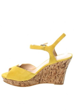 Sandále Nine West, Veľkosť 40, Farba Žltá, Cena  44,91 €