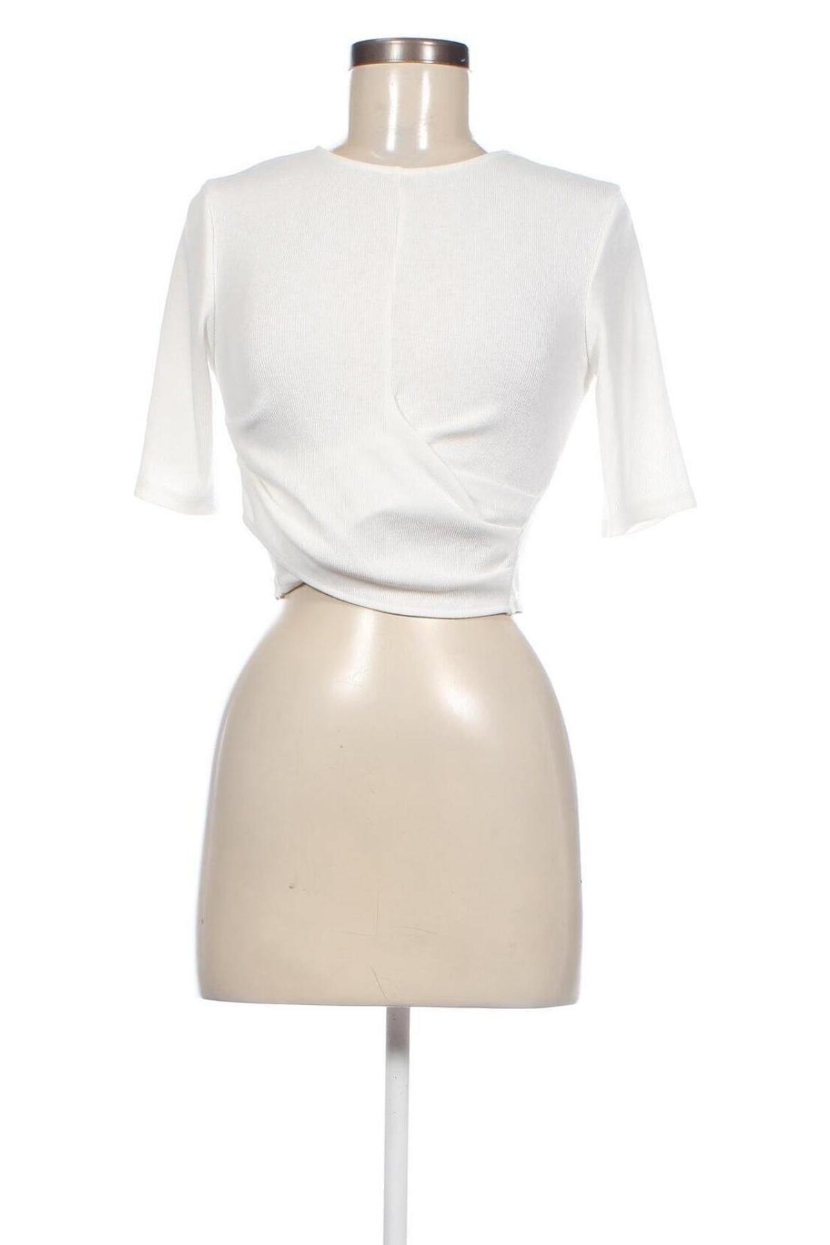 Damen Shirt Gina Tricot, Größe M, Farbe Ecru, Preis 10,23 €
