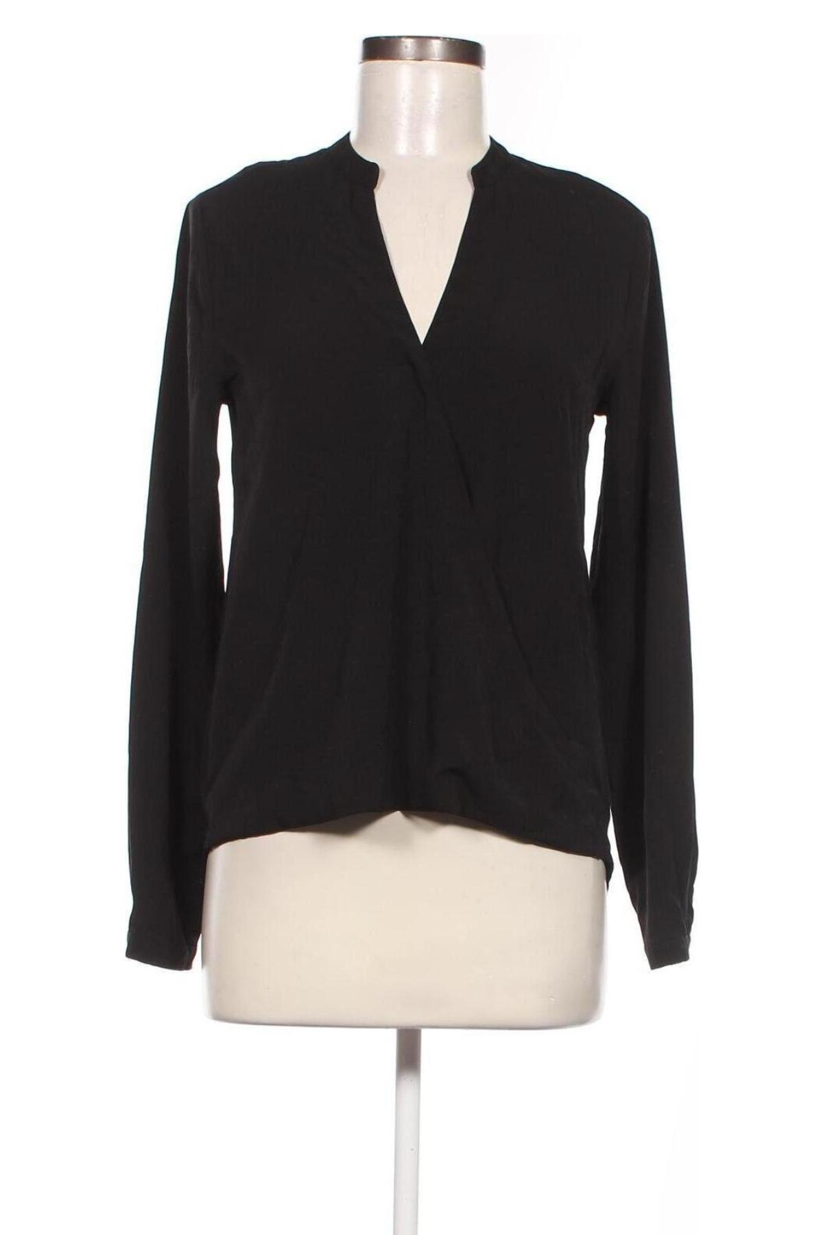 Γυναικεία μπλούζα Kiomi, Μέγεθος S, Χρώμα Μαύρο, Τιμή 3,15 €