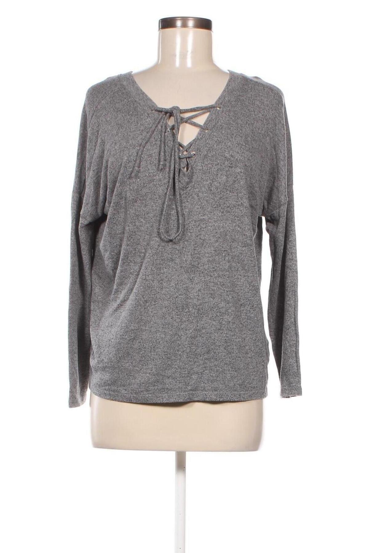 Γυναικεία μπλούζα ONLY, Μέγεθος M, Χρώμα Γκρί, Τιμή 2,47 €
