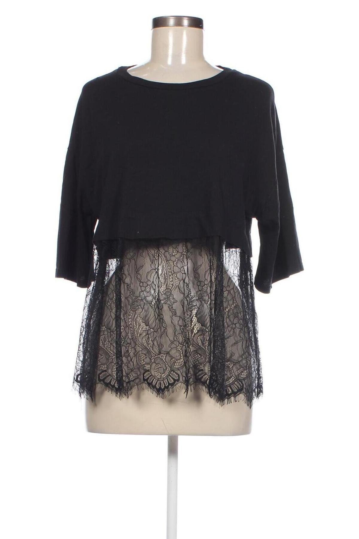 Γυναικεία μπλούζα Pull&Bear, Μέγεθος M, Χρώμα Μαύρο, Τιμή 8,61 €