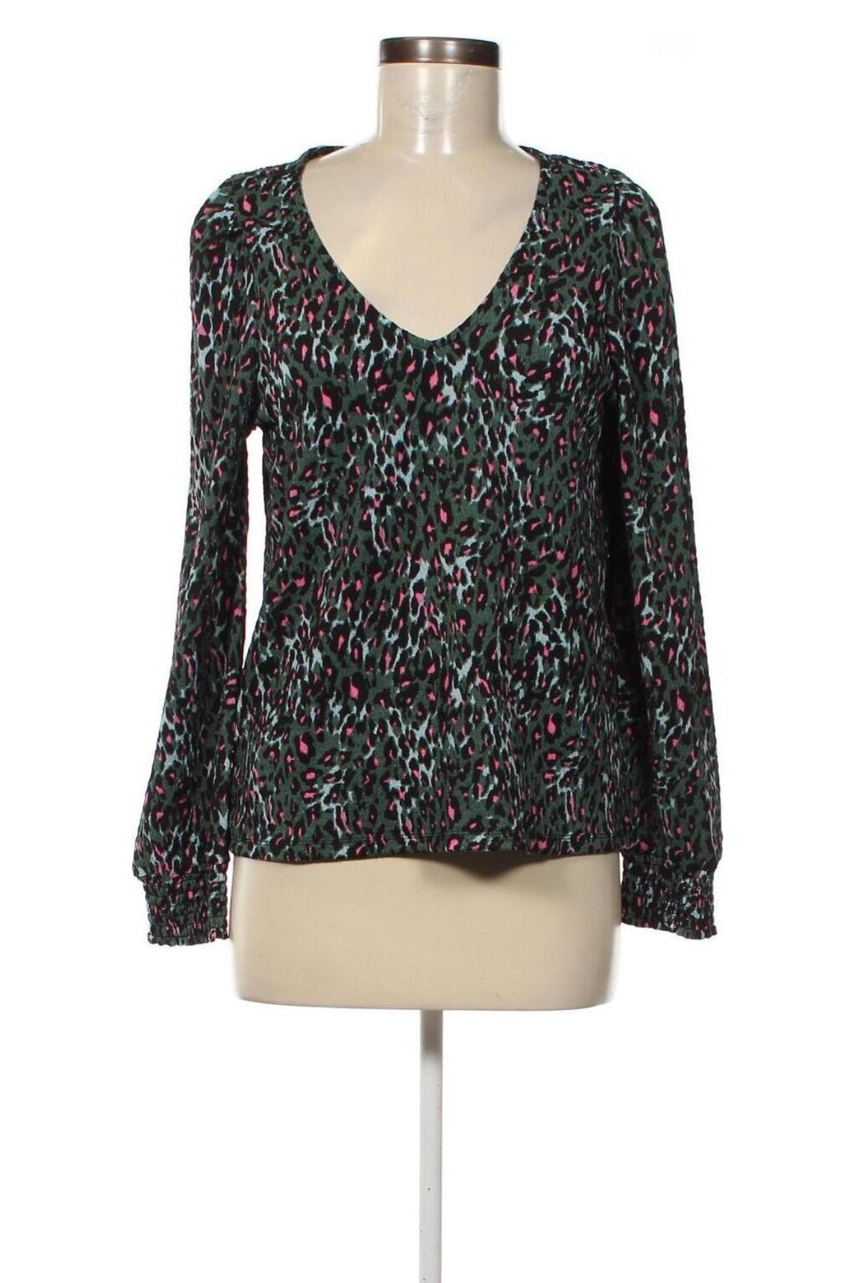 Γυναικεία μπλούζα VILA, Μέγεθος M, Χρώμα Πολύχρωμο, Τιμή 4,00 €