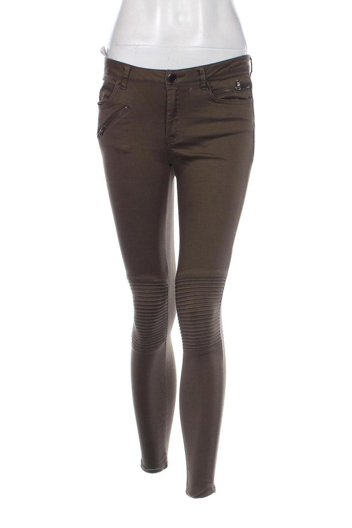 Damen Jeans Zara, Größe S, Farbe Grün, Preis 3,57 €