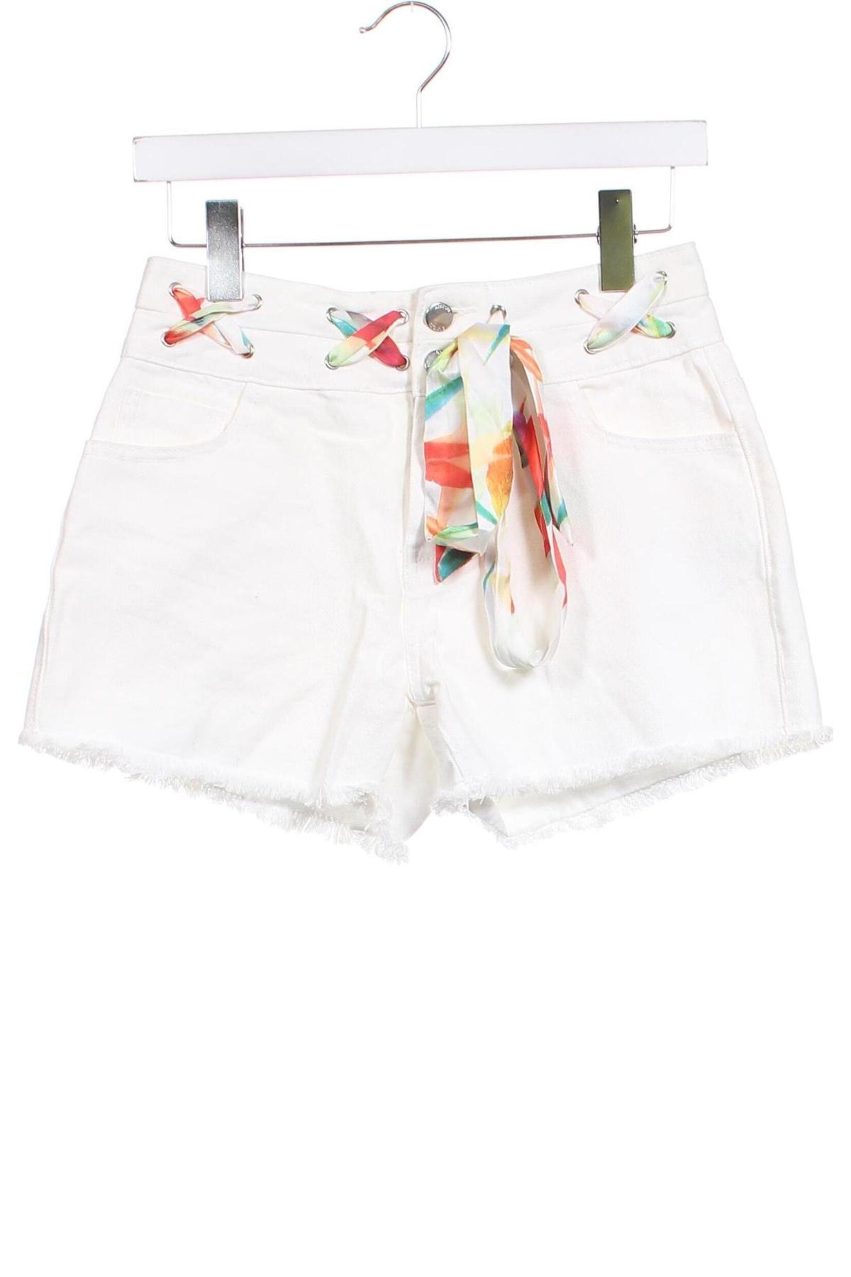Damen Shorts Amisu, Größe S, Farbe Weiß, Preis 8,00 €