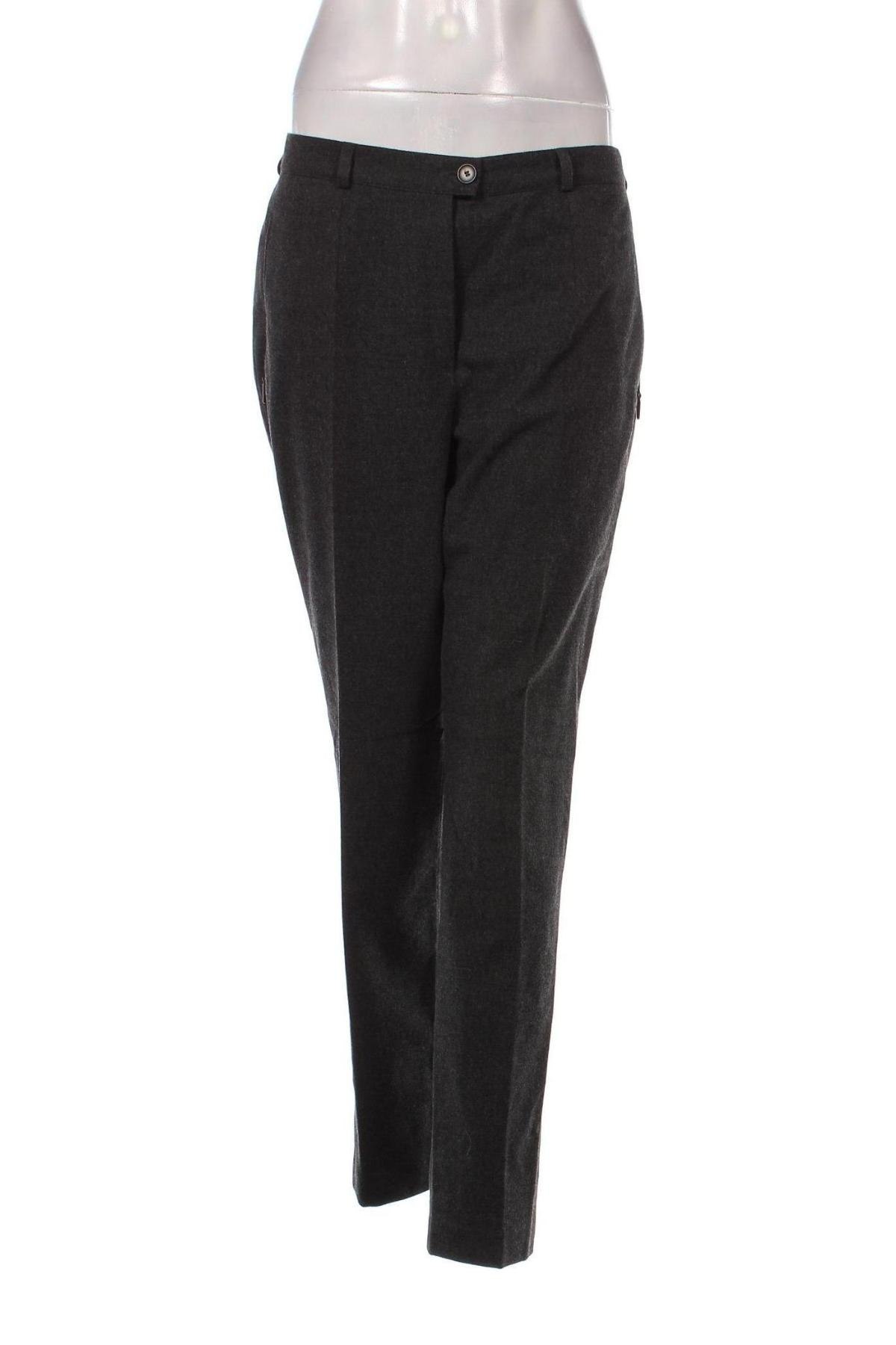 Pantaloni de femei Gerke, Mărime M, Culoare Gri, Preț 25,63 Lei