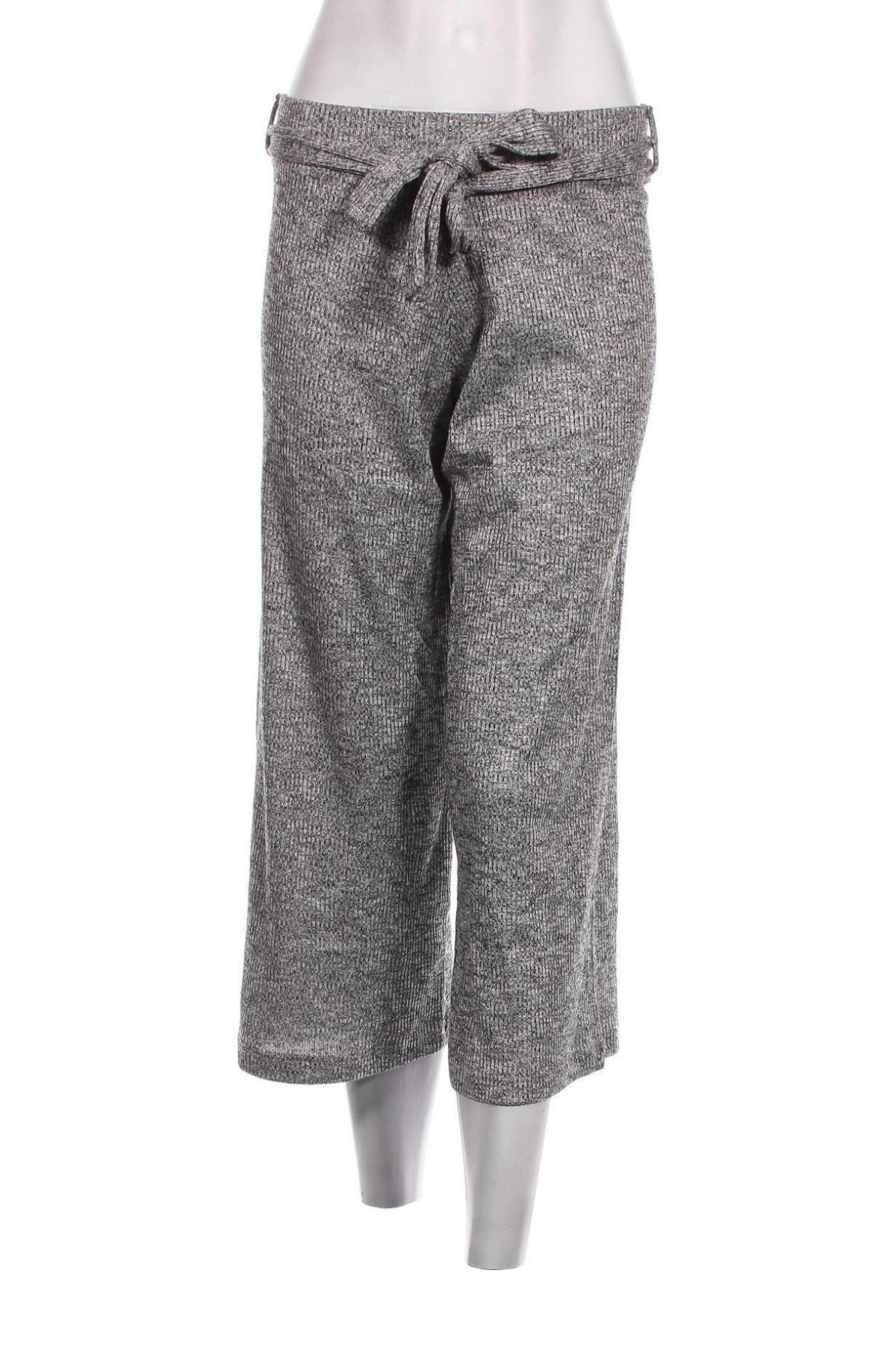 Дамски панталон Pull&Bear, Размер M, Цвят Сив, Цена 13,92 лв.