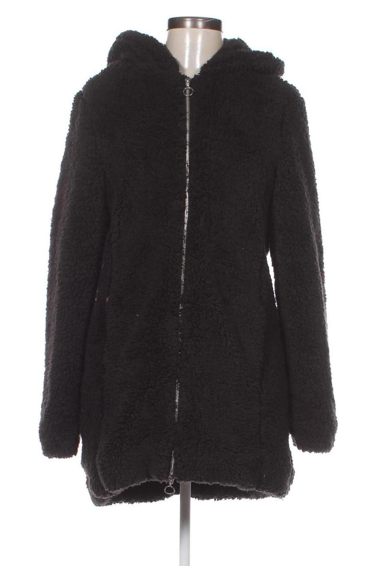 Дамско палто Urban Classics, Размер S, Цвят Черен, Цена 37,80 лв.