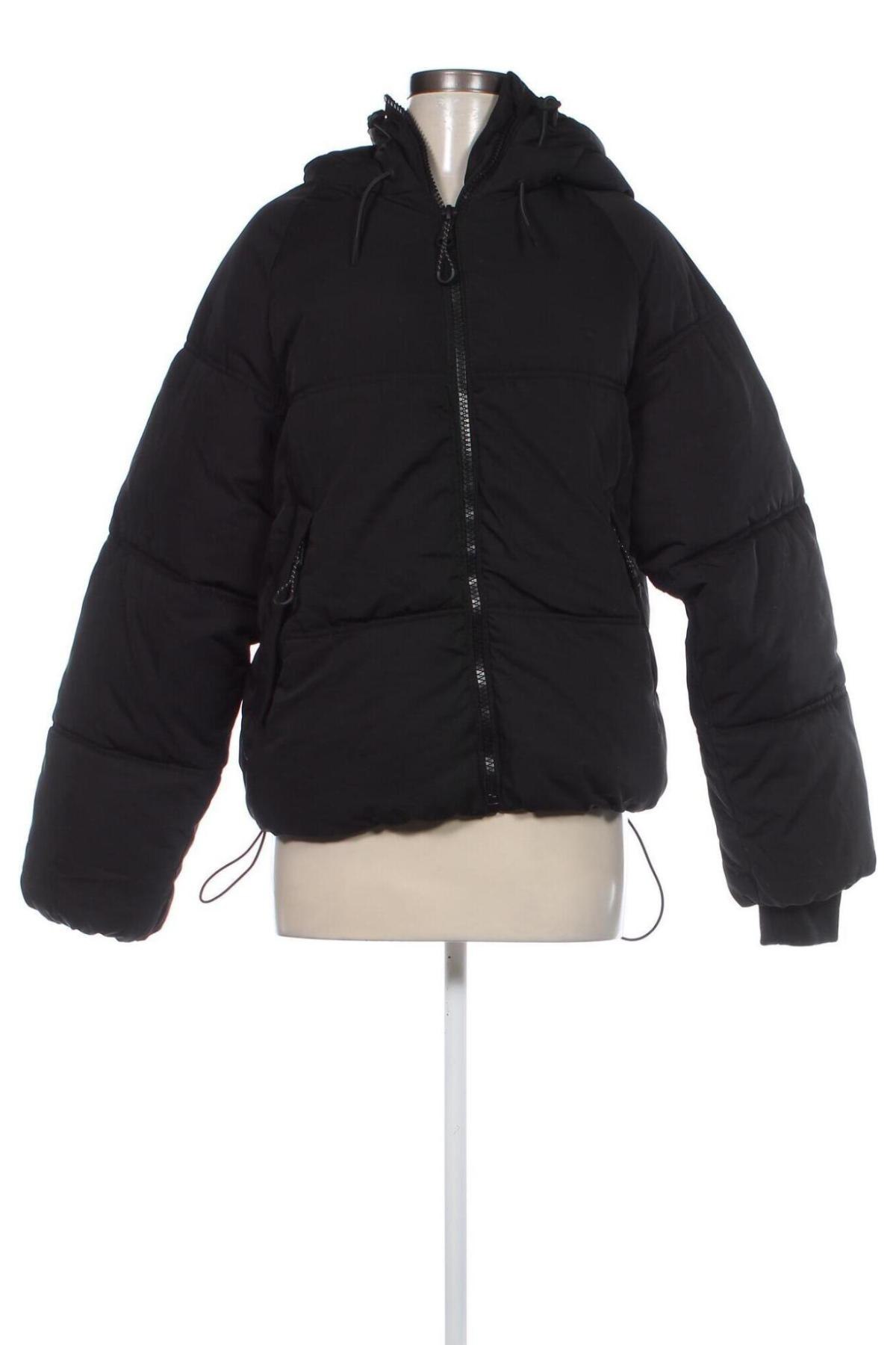 Dámská bunda  Pull&Bear, Velikost S, Barva Černá, Cena  697,00 Kč
