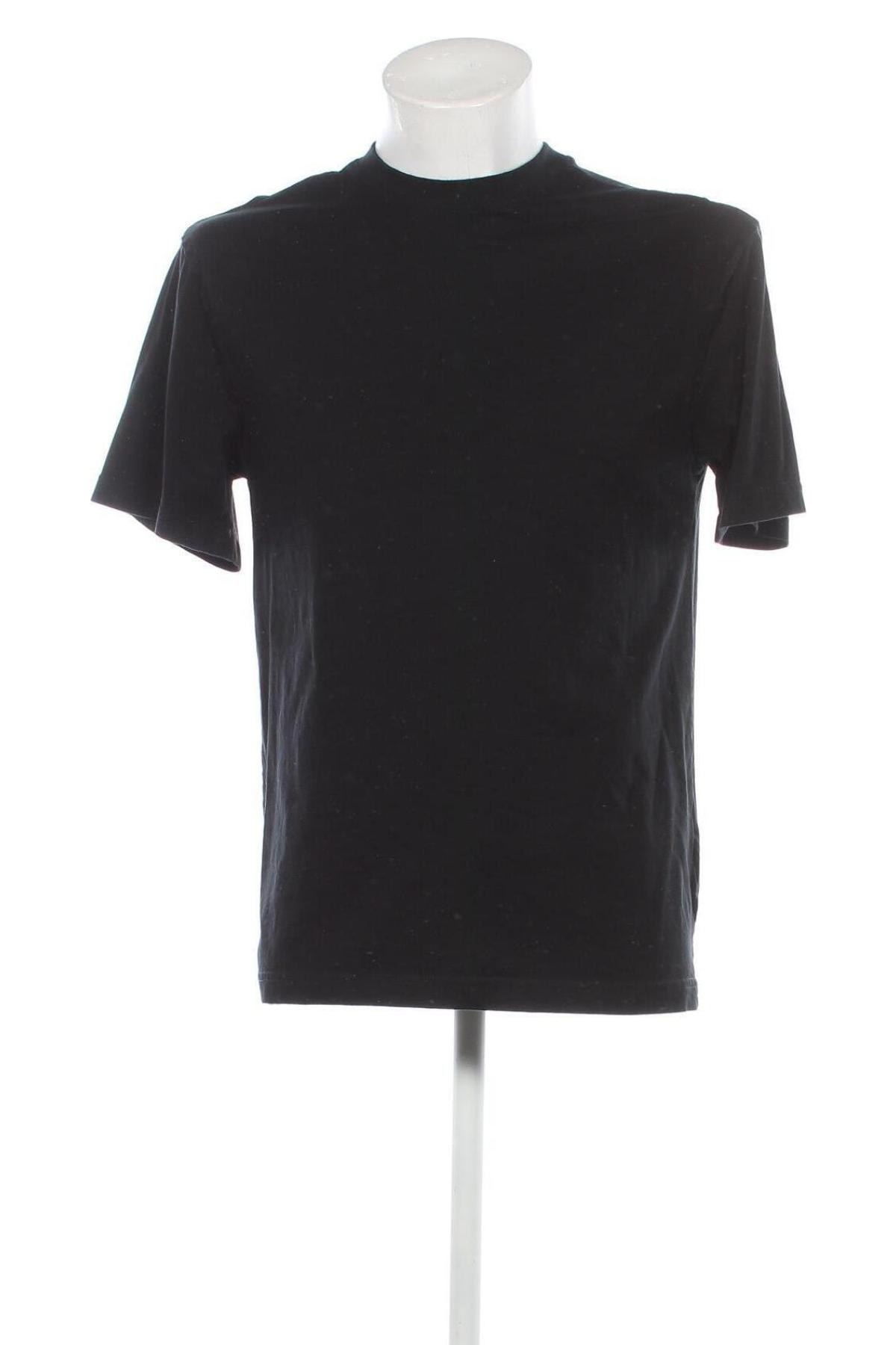 Ανδρικό t-shirt Urban Classics, Μέγεθος S, Χρώμα Μαύρο, Τιμή 15,98 €