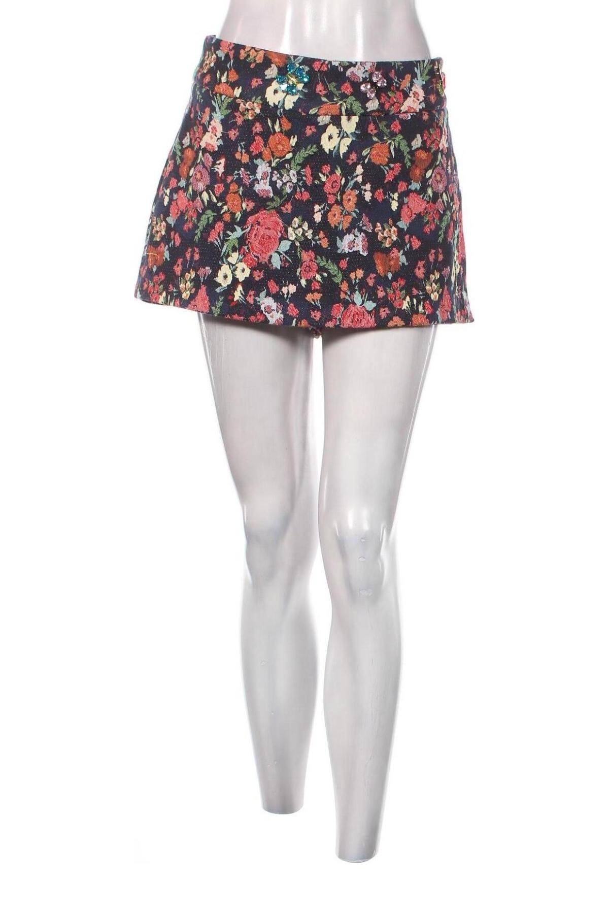 Пола - панталон Zara Trafaluc, Размер L, Цвят Многоцветен, Цена 26,69 лв.