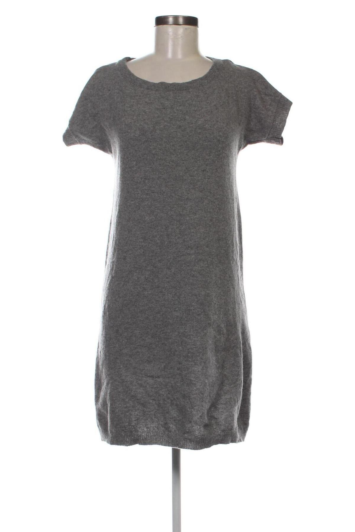 Kleid, Größe M, Farbe Grau, Preis 7,06 €