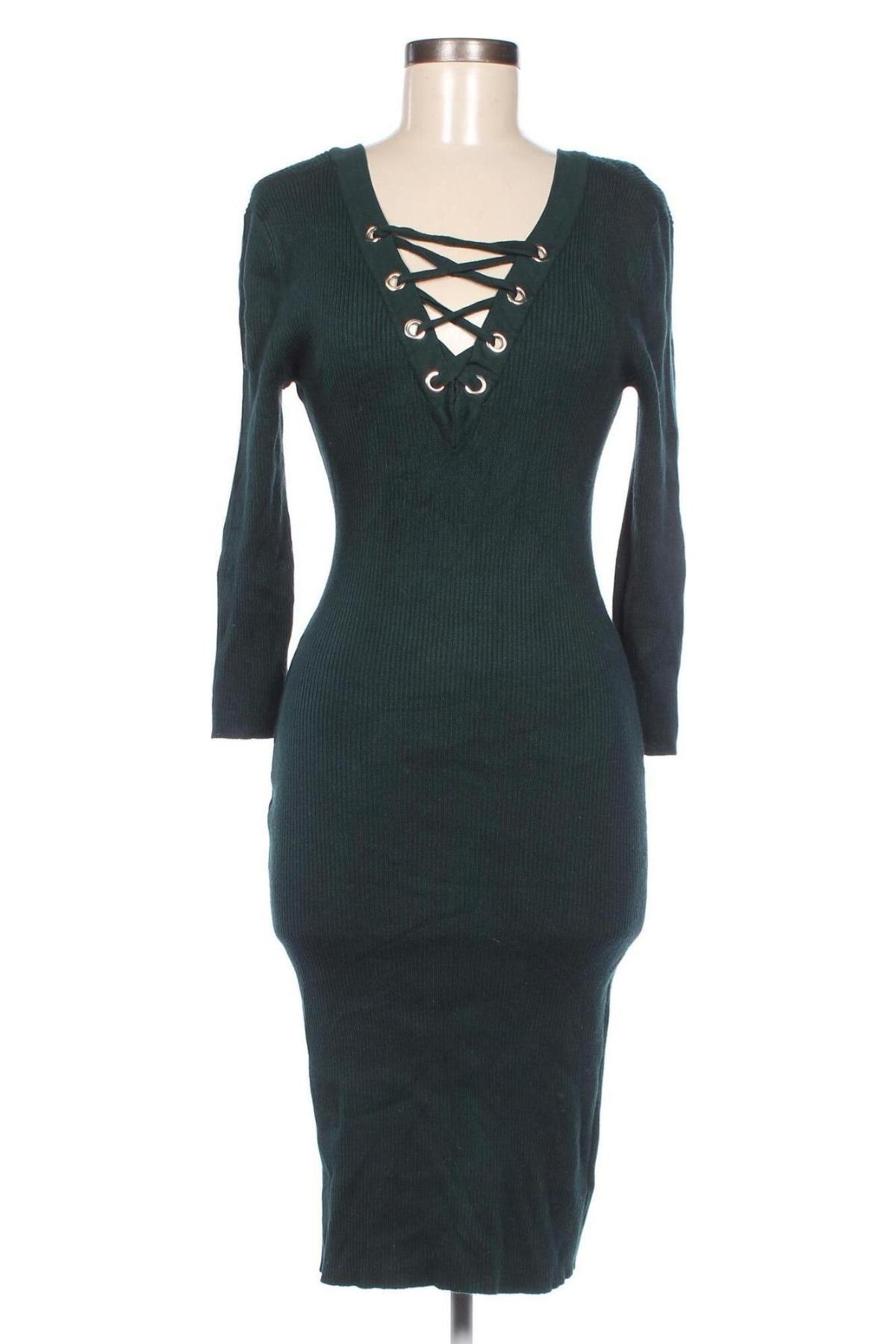 Kleid Almost Famous, Größe XL, Farbe Grün, Preis 7,06 €