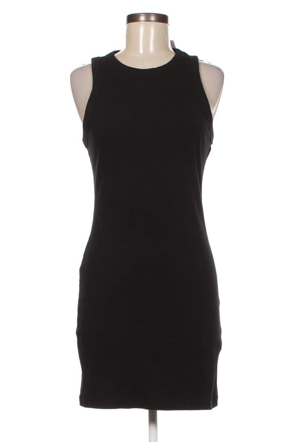 Kleid Bershka, Größe L, Farbe Schwarz, Preis € 15,00