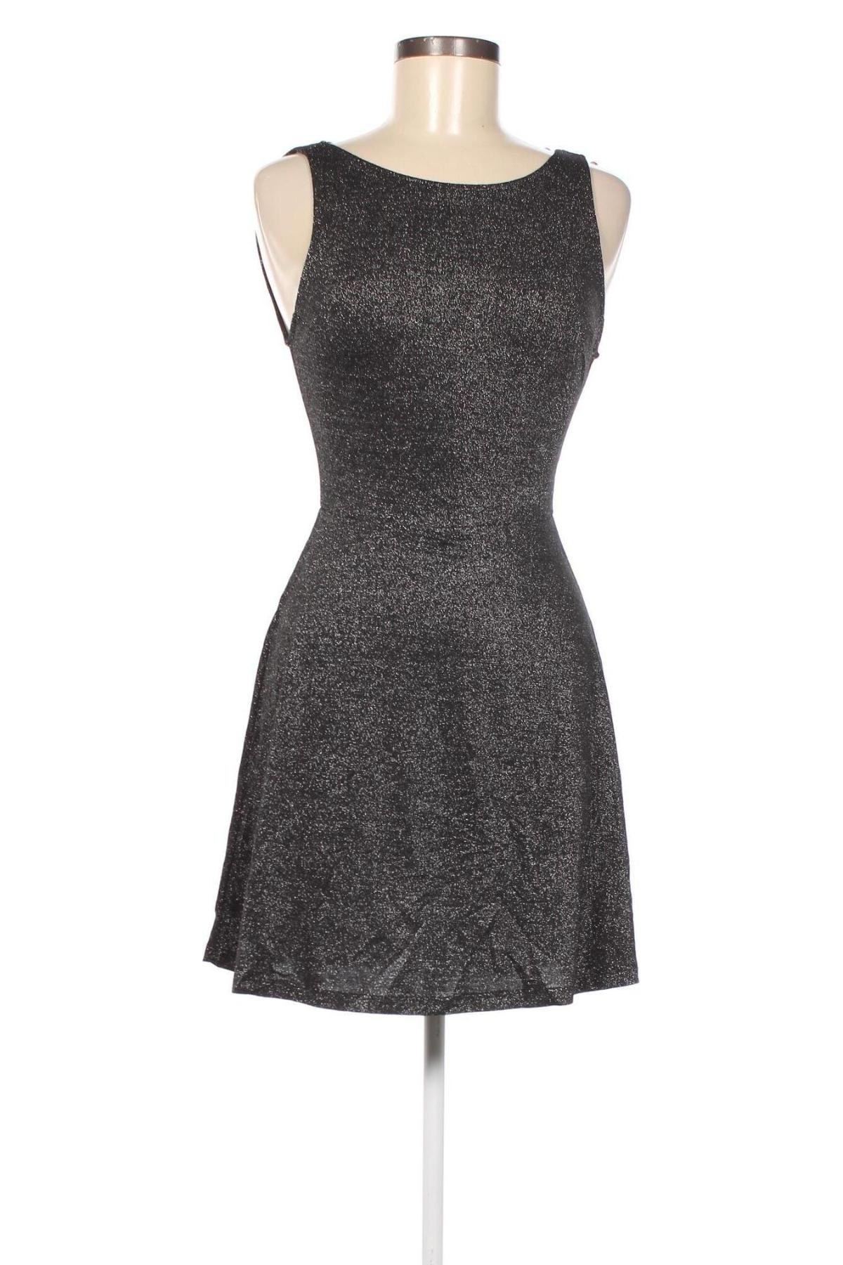 Kleid H&M Divided, Größe S, Farbe Schwarz, Preis € 9,71